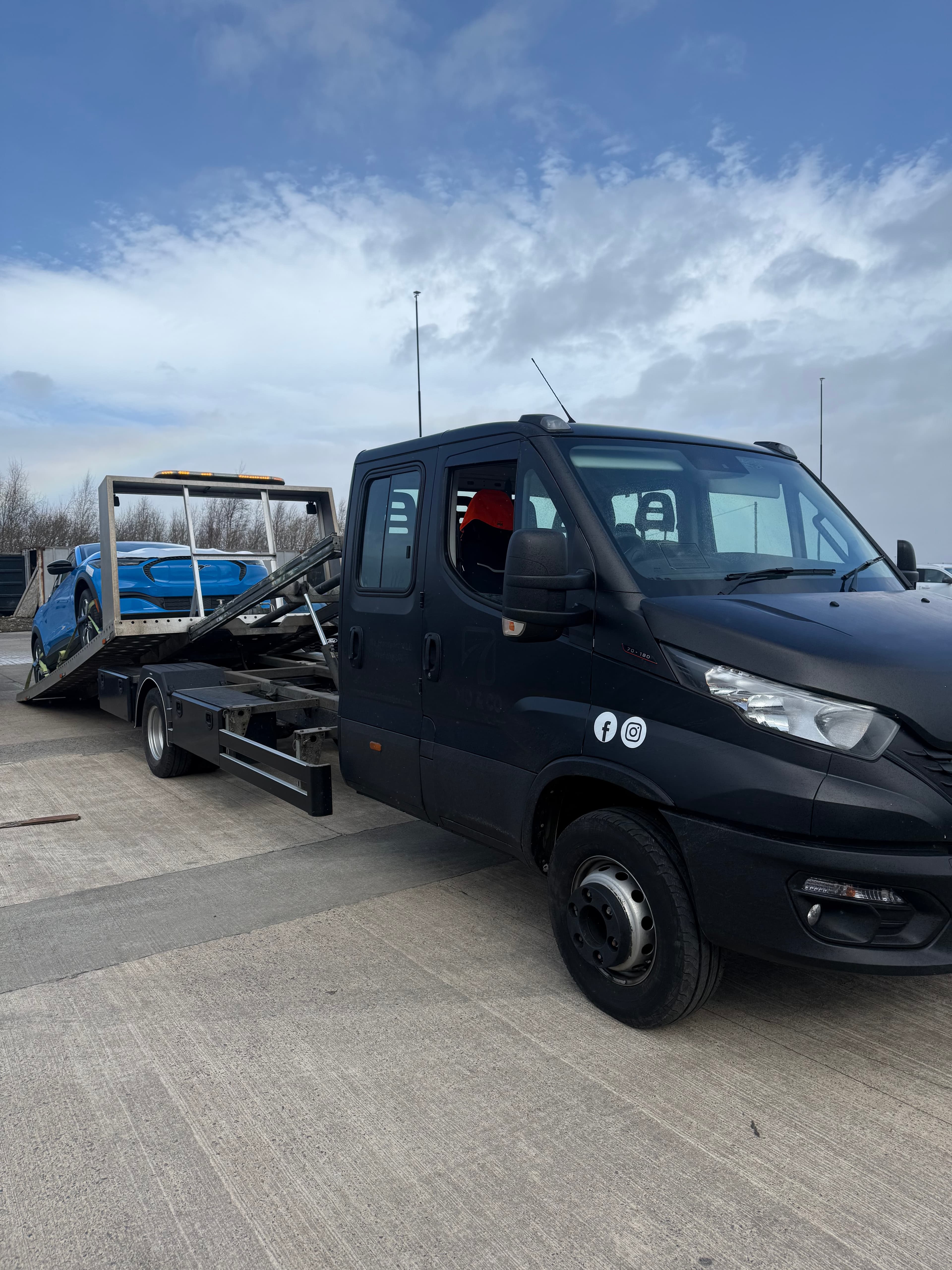 Electric Ford MachE recovery Hillington